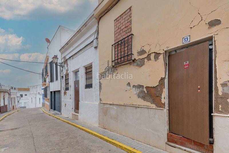 Foto 98cf8a9c-51a8-4578-b2a1-a6ea689f7411. Casa pareada solvia inmobiliaria chalet adosado en Ayamonte