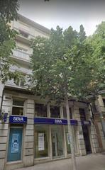 Local commercial  C/ balmes. Solvia inmobiliaria  locales pla de santa maria el