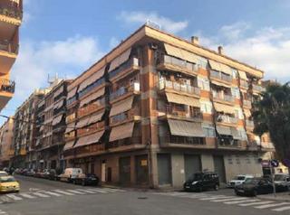 Aparcament cotxe  C/ ntra. sra. dels angels. Solvia inmobiliaria  garaje ripollet