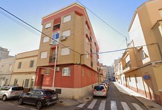 Parking voiture  C/ ulargui. Solvia inmobiliaria  garaje moto gandia