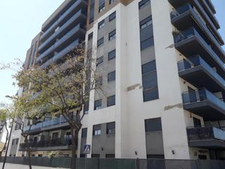 Aparcament cotxe  El puig. Solvia inmobiliaria  garaje paterna