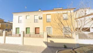 Maison jumelée  C/ antonio granados rubio. Solvia inmobiliaria  chalet adosado posadas