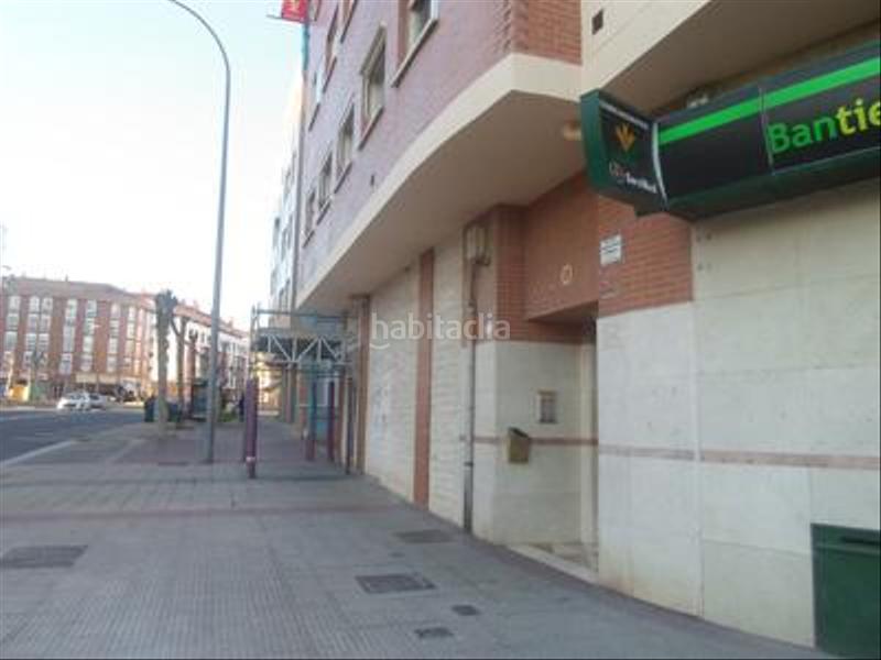 Foto bf20af11-0784-445f-9446-6ed1a8bd6a46. Car parking in Portillejo - Valdegastea Logroño