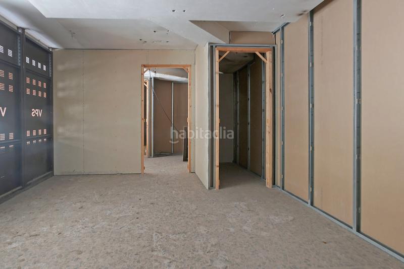 Foto 422c09be-0463-483e-8178-85e8f0379e0f. Local comercial a El Camp d´en Grassot i Gràcia Nova Barcelona