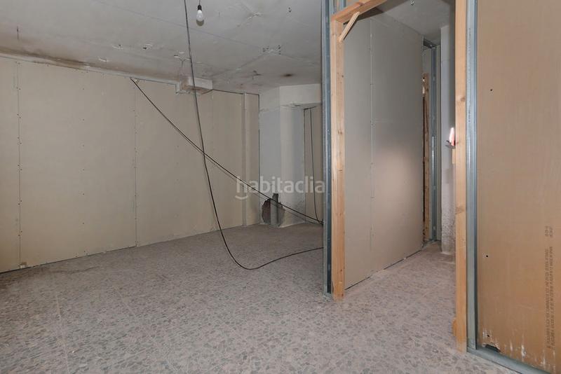 Foto 6489d1d3-fc0d-47fe-b7a7-e47fb96f5d38. Local comercial a El Camp d´en Grassot i Gràcia Nova Barcelona