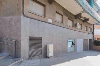 Geschäftsraum  Av anselm de riu. Solvia inmobiliaria  locales santa coloma de gramenet