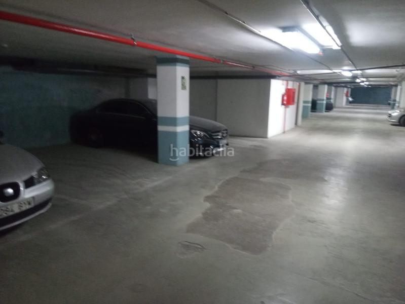 Foto 39e317e6-0c41-442d-b558-ddac865ee4b8. Parking voiture dans Penya-Roja - Avda. Francia Valencia