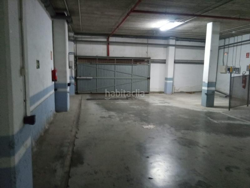 Foto 593e1a3a-269a-4879-b0c8-f7043d0d0355. Parking voiture dans Penya-Roja - Avda. Francia Valencia