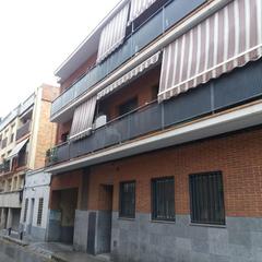 Posto auto  C/ m d montserrat. Solvia inmobiliaria  garaje viladecans