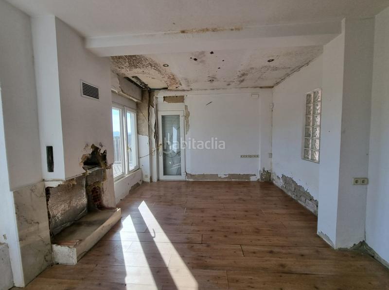 Foto 82daa7a0-7a47-4742-9bbf-8772a97cf8cd. Chalet solvia inmobiliaria chalet independiente en Rubí