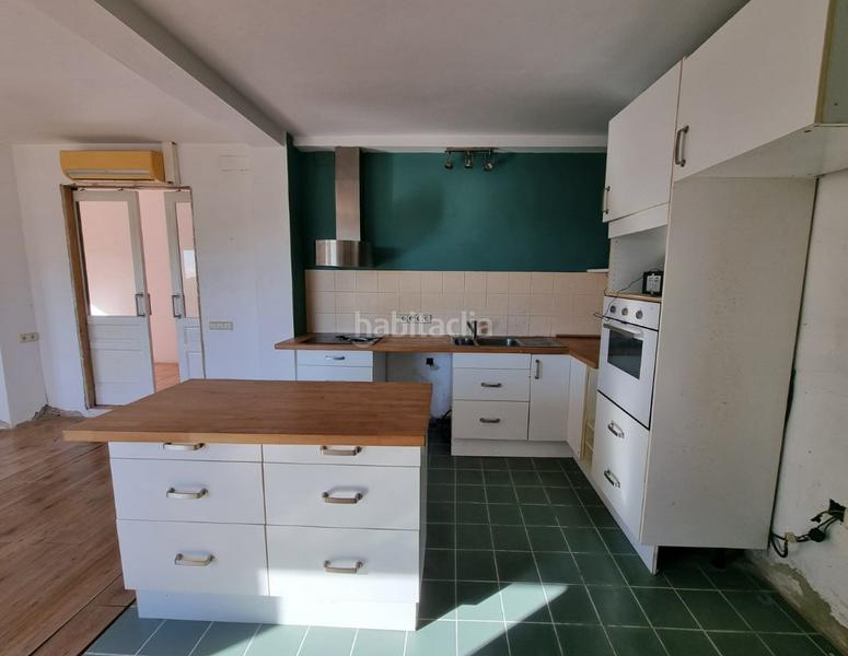 Foto bd0f34c8-a96f-48a8-ad9f-ce4757967fc1. Chalet solvia inmobiliaria chalet independiente en Rubí