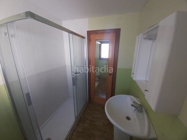 Foto 7a9fcf63-ca13-40c7-a5b4-31e8a40cfe28. Pis amb aparcament a Almansa