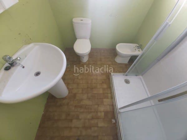 Foto ba7f773e-6401-4a5a-a2c1-90db9e8fe873. Pis amb aparcament a Almansa