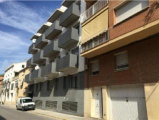 Aparcament cotxe  Ramon i cajal. Solvia inmobiliaria  garaje bellpuig