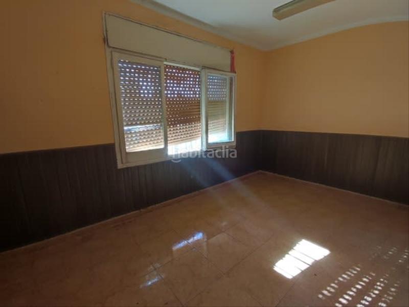 Foto ecdfc764-d8fd-45ba-9199-b4fd71d59039. Alquiler local comercial solvia inmobiliaria locales en Mataró