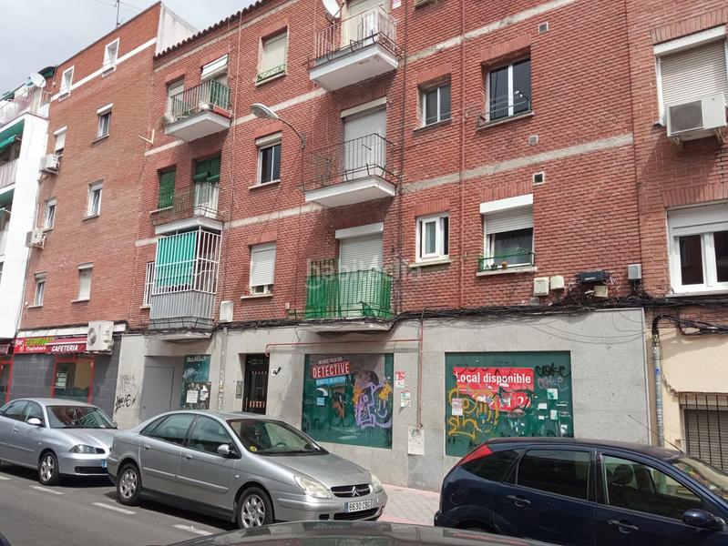 Foto e25c1e6a-aaec-43dc-b69b-c6a841ca8fe9. Business premise in Vista Alegre Madrid