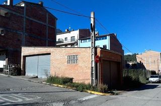 Autoparkplatz  C/ castelladral. Solvia inmobiliaria  garaje navàs
