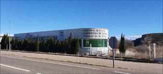 Bâtiment à usage industriel  Cr castellon nº 19. Solvia inmobiliaria  nave industrial coves de vinromà les