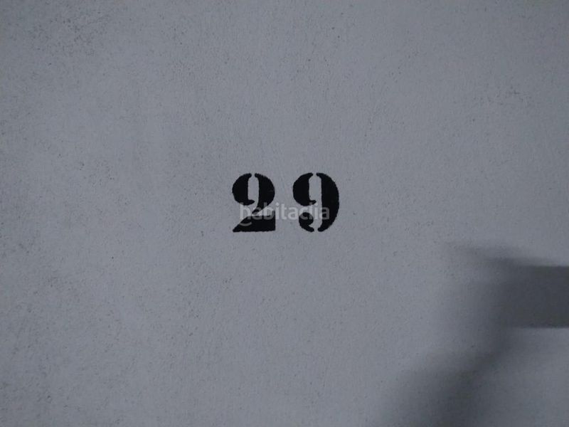 Foto 564192f0-5efd-4cd7-8ef2-21e148fedf54. Aparcament cotxe a Roquetas pueblo Roquetas de Mar