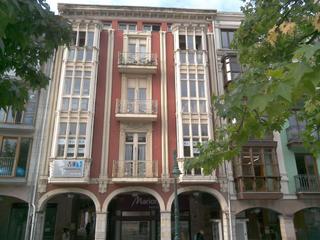 Edifici  Pz pique y valera nº 1 00008. Solvia inmobiliaria  edificio torrelavega