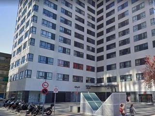 Aparcament cotxe  Francesc macia. Solvia inmobiliaria  garaje sabadell