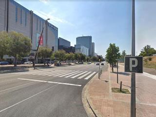 Parking coche  Francesc macia. Solvia inmobiliaria  garaje sabadell