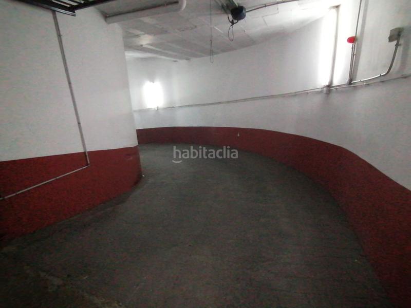 Foto 4083ef4d-d3ae-433d-952e-6e326ccd9bf9. Aparcament cotxe a Vera ciudad Vera