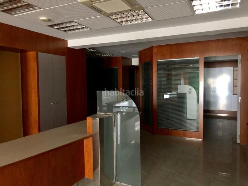 Foto 3b36510c-5e00-4b7a-a553-f576432d726a. Alquiler local comercial solvia inmobiliaria locales en Igualada