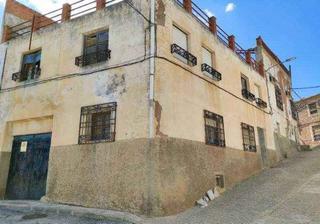 Casa pareada  Cl san anton nº 4. Solvia inmobiliaria  chalet adosado villapalacios
