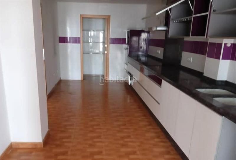 Foto ad639e9b-b6ec-499b-9096-d4d54a9f7a6b. Casa aparellada a Atzeneta d´Albaida