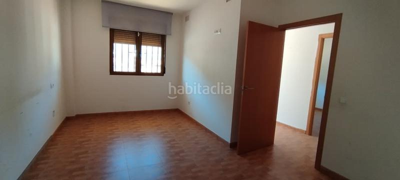 Foto b6a25d9e-ba73-4c0f-9887-3f6bc2f2ea34. Casa aparellada a Atzeneta d´Albaida