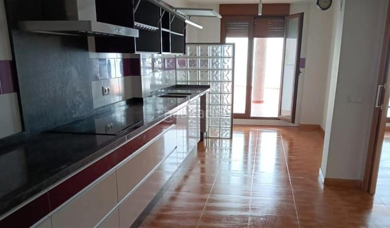 Foto caf771fc-84d8-4f8f-9970-778d8108d007. Casa aparellada a Atzeneta d´Albaida