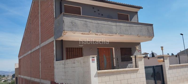 Foto cb2d2c1a-47be-4358-a036-0757f46f677f. Casa aparellada a Atzeneta d´Albaida
