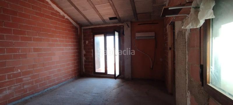 Foto dfe613b3-8f76-48d8-84d5-8f0e9674047f. Casa aparellada a Atzeneta d´Albaida