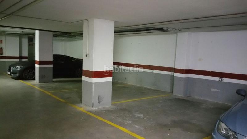 Foto 97a2957c-ca05-4e2c-b1a8-7c60cb4147db. Parking voiture dans Penya-Roja - Avda. Francia Valencia