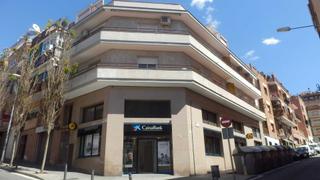 Miete Geschäftsraum  C/ mas mari. Solvia inmobiliaria  locales santa coloma de gramenet
