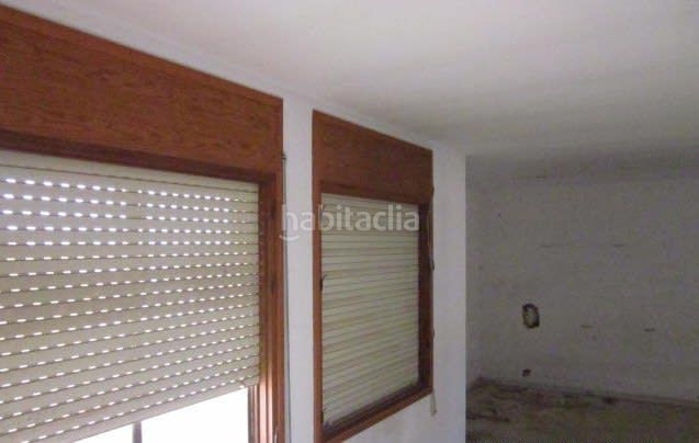 Foto a9e3c9e6-1cce-40b7-99cc-cf8dd55f74d8. Xalet a Deltebre