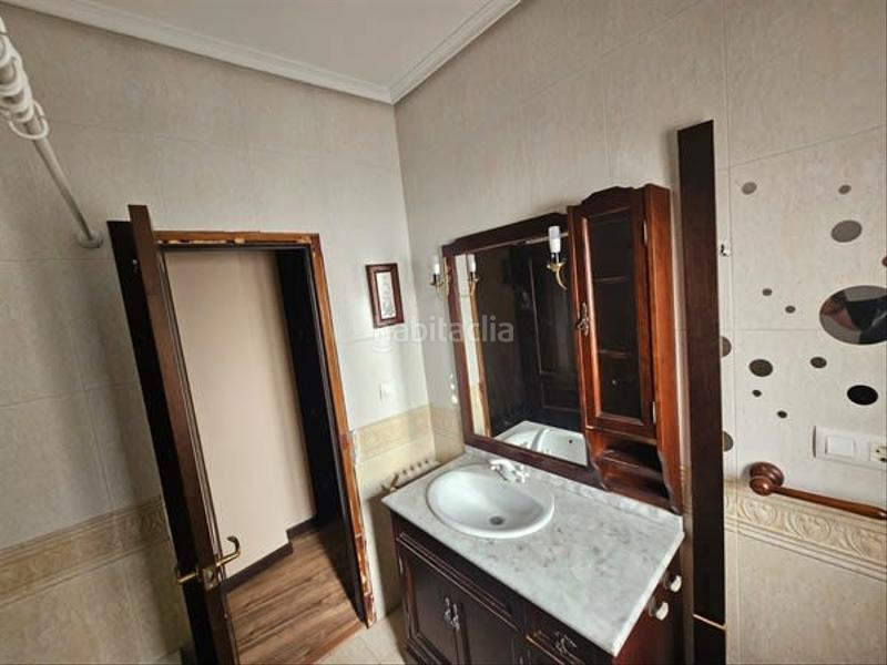 Foto 2b8b49d5-83ac-4879-afa8-3b5c8ec70cc8. Piso solvia inmobiliaria piso en Úbeda