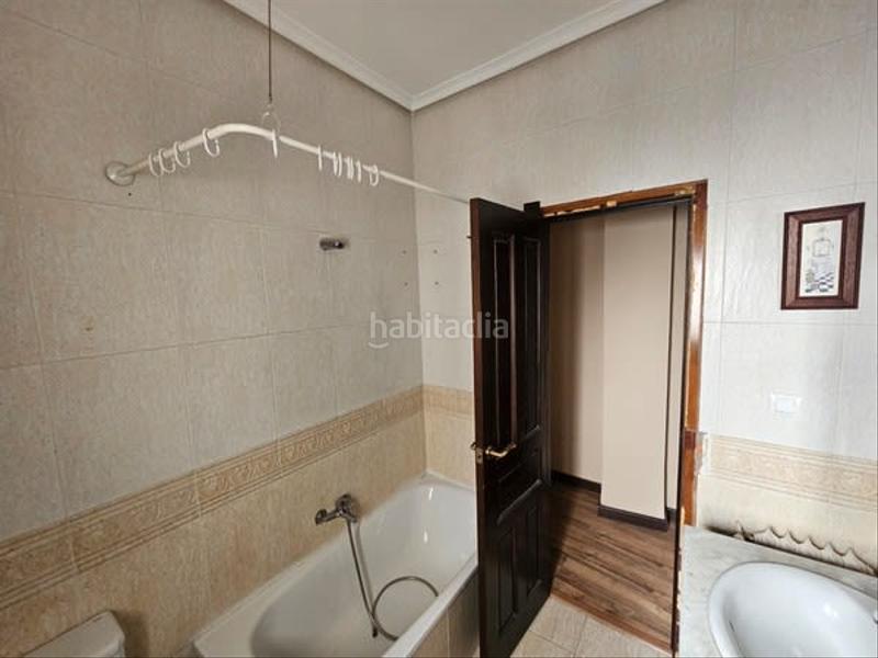 Foto 53c517e8-ff83-4617-9935-b4f685b6dc5f. Piso solvia inmobiliaria piso en Úbeda