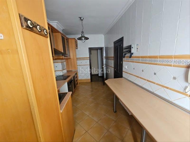 Foto 8e27acc1-54fb-4424-9a79-b72e8a2a849f. Piso solvia inmobiliaria piso en Úbeda