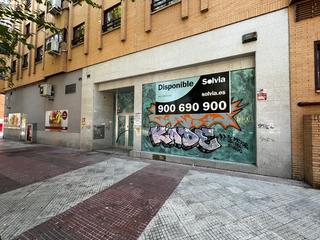 Lloguer Local Comercial  C/ chopera. Solvia inmobiliaria  locales alcobendas