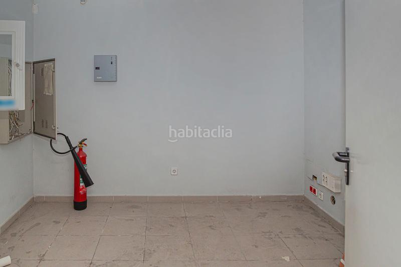 Foto 1a13fd4a-bf1f-4c38-a461-6e8f9657c6af. Lloguer local comercial a Plaza de Toros Zaragoza