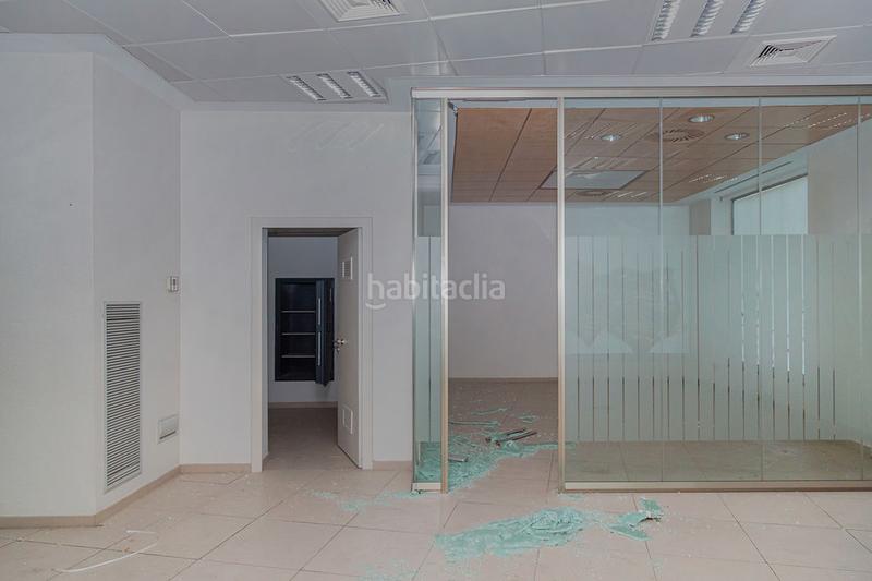 Foto ddffadd3-b264-4ea2-bb37-8026608b800b. Location local commercial dans Plaza de Toros Zaragoza