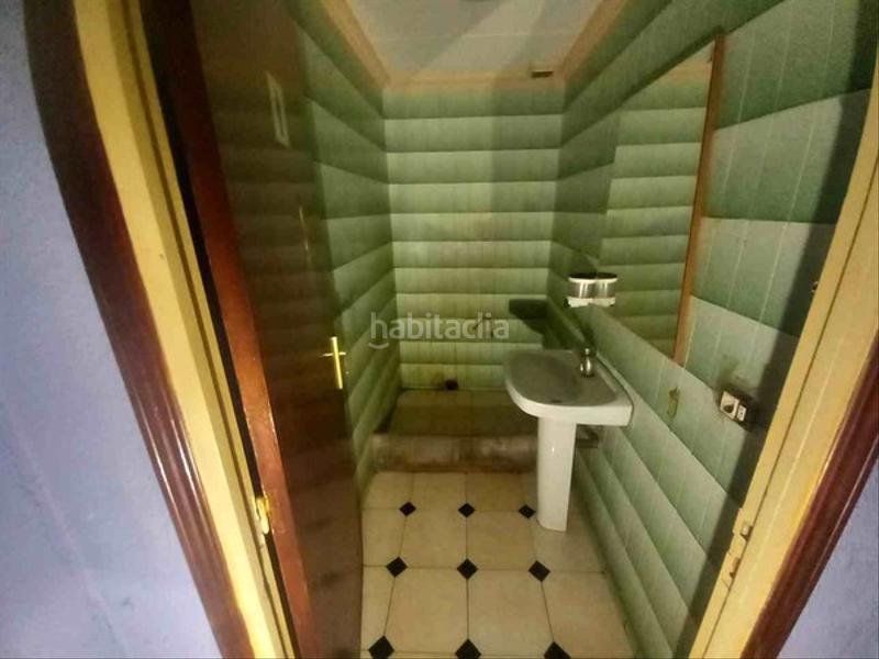 Foto 14137291-5d5c-4057-a2c2-d7137d89c639. Location local commercial dans Cerdanyola Nord Mataró