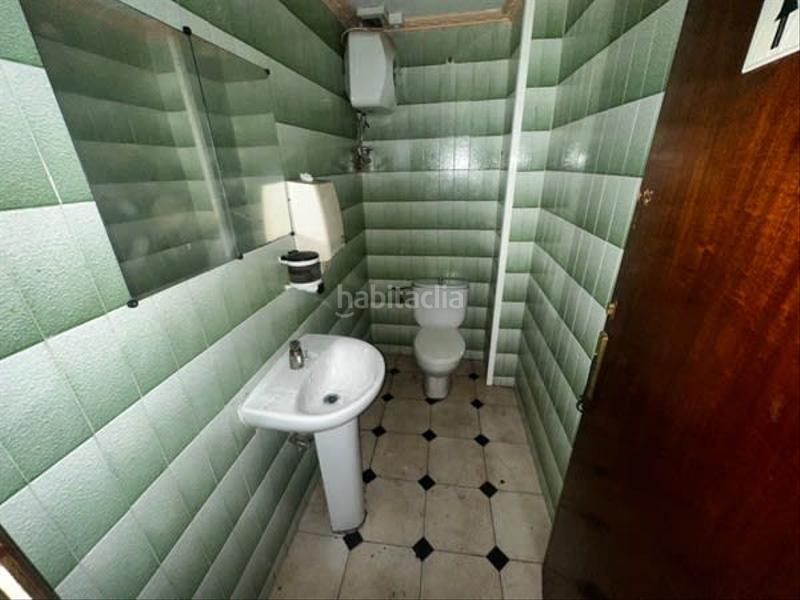 Foto 2a31f3c6-d216-444f-9314-a8ff4dc89227. Location local commercial dans Cerdanyola Nord Mataró