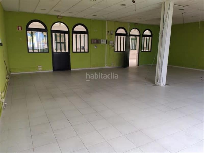 Foto 2ecc7eb7-7512-4bed-8ffe-9ea5ef700bda. Local comercial a Torres de la Alameda