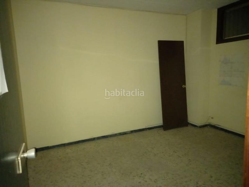 Foto dfc62101-655e-45b5-99ec-e1d50fb9300f. Local comercial solvia inmobiliaria locales en Plaça Catalunya Manresa