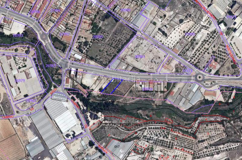 Foto b434b25b-a997-4a47-8725-2537bb66d7cd. Fondo rustico in Olleria (l´)