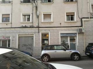 Locale commerciale  C/ emporda. Solvia inmobiliaria  locales hospitalet de llobregat el