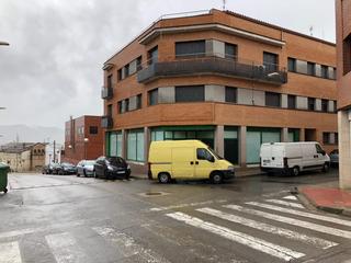 Affitto Locale commerciale  C/ ametller. Solvia inmobiliaria  locales òdena